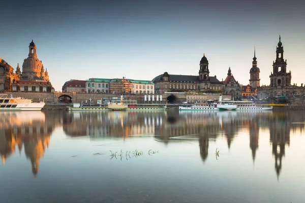 Paisaje Urbano Del Casco Antiguo Dresde Río Elba Sajonia Alemania — Foto de Stock