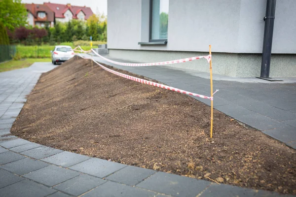 Ogród Nasion Trawy Obsadzone Dla Idealnego Trawnika — Zdjęcie stockowe