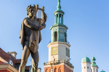 Poznan, Polonya için ana meydanında Apollo Çeşmesi.