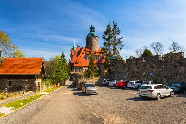 Lesna Polonia Aprile 2019 Bellissimo Castello Cecoslovacco Nella Giornata Sole — Foto Stock