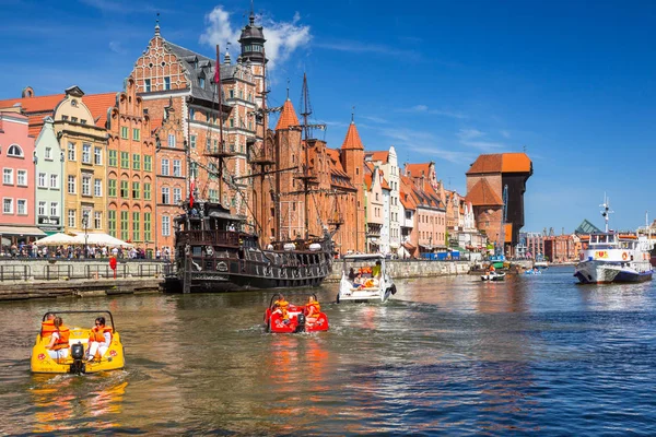 Old Town Gdansk Historical Port Crane Reflected Motlawa River Poland — Stock Photo, Image