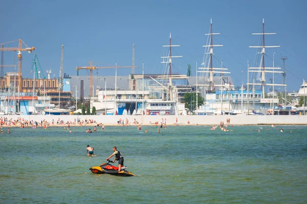 Gdynia Πολωνία Ιουνίου 2019 Ταχύπλοο Στη Βαλτική Θάλασσα Στο Gdynia — Φωτογραφία Αρχείου