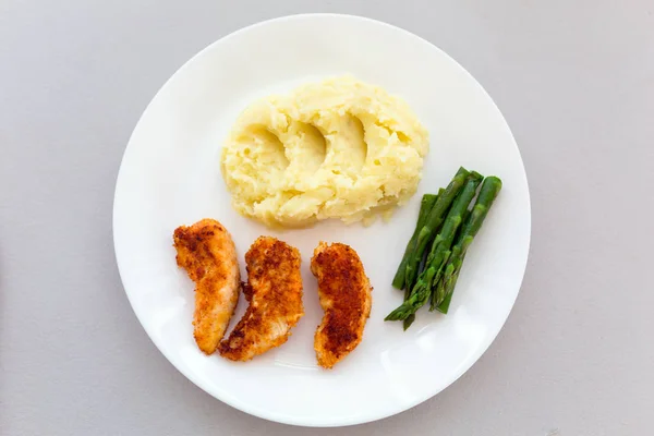 Fried Chicken Strips Tomatoes Asparagus — Stock Photo, Image