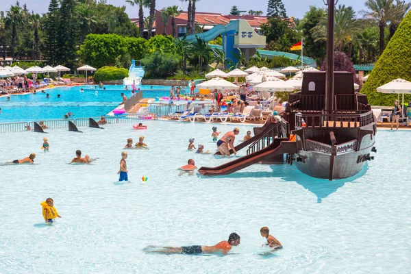 Side Türkiye Haziran 2018 Güzel Havuz Alanı Pegasos World Resort — Stok fotoğraf