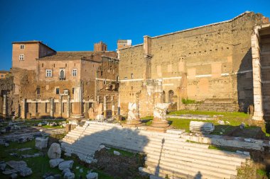 Roma, İtalya 'daki Trajan Forumunun Harabeleri