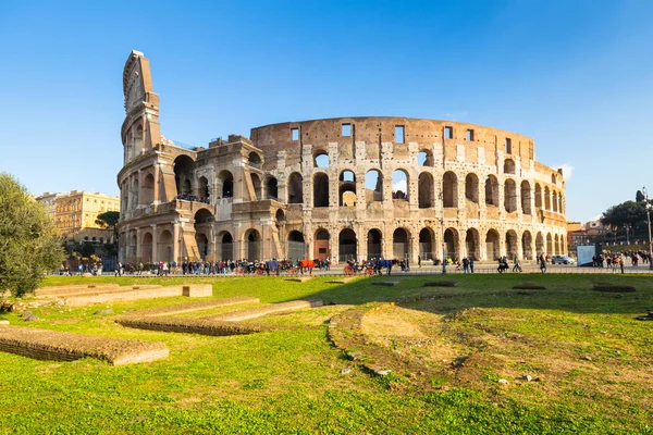 Колизей Риме Солнечный День Италия — стоковое фото