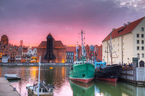 Güzel Liman Vinç Gün Batımında Gdansk Eski Şehir Polonya — Stok fotoğraf