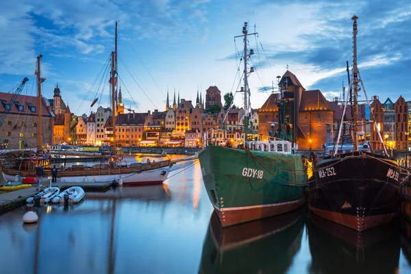 Gdansk Polonia Julio 2019 Hermoso Paisaje Gdansk Sobre Río Motlawa — Foto de Stock