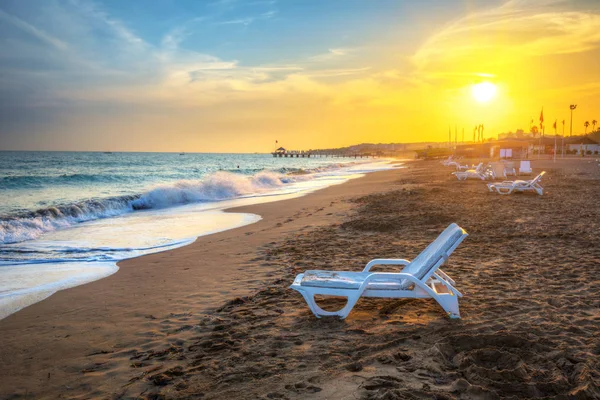 Schöne Strandkulisse Der Türkischen Riviera Bei Sonnenuntergang Seite — Stockfoto