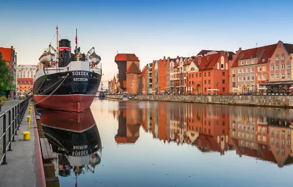 Gdansk Poland July 2019 Old Town Gdansk Wth Soldek Ship — Stock Photo, Image