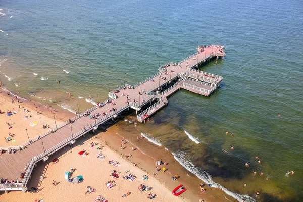 Letní Pláž Dřevěným Molu Baltském Moři Gdaňsku Polsko — Stock fotografie