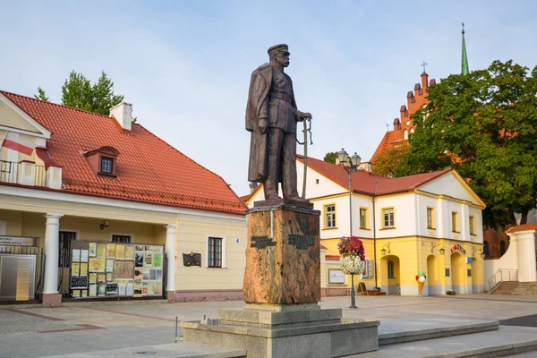 Białystok Polen September 2018 Standbeeld Van Jozef Pilsudski Het Stadsplein — Stockfoto