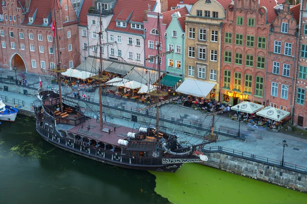 Gdansk Polônia Agosto 2019 Belo Pôr Sol Sobre Cidade Velha — Fotografia de Stock