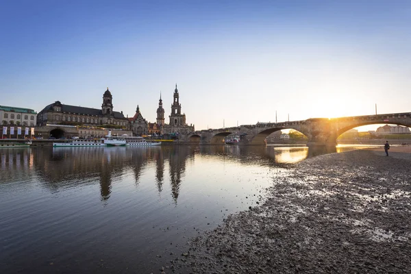 Hermosa Puesta Sol Dresde Río Elba Sajonia Alemania — Foto de Stock