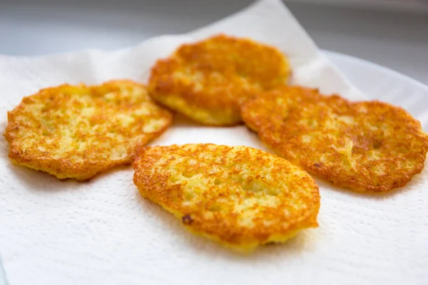 Freshly Fried Hash Browns Paper Napkin — Stock Photo, Image