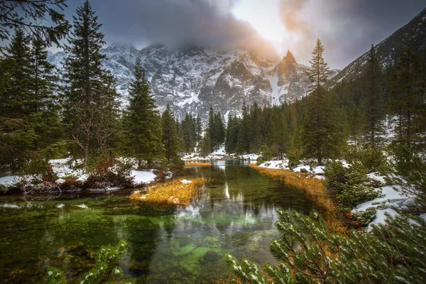 Vackra Tatrabergen Visa Fish Creek Polen — Stockfoto