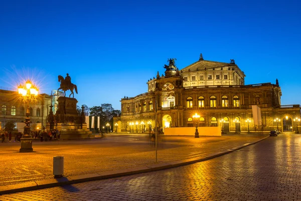 Semperoper Opera Saský Památník Krále Jana Saského Soumraku Drážďanech Německo — Stock fotografie