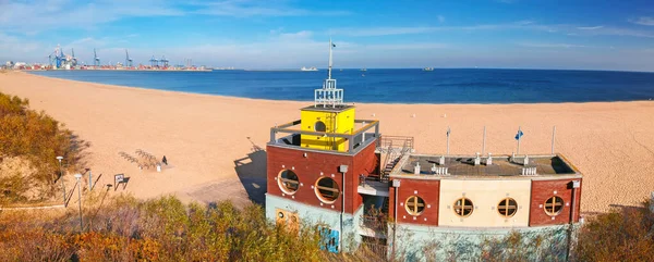 Panorama Aéreo Hermosa Playa Con Salvavidas Mar Báltico Gdansk Polonia — Foto de Stock