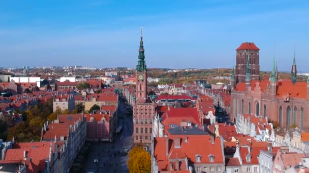 Повітряний Вид Старого Міста Гданську Базилікою Святої Марії Польща — стокове відео
