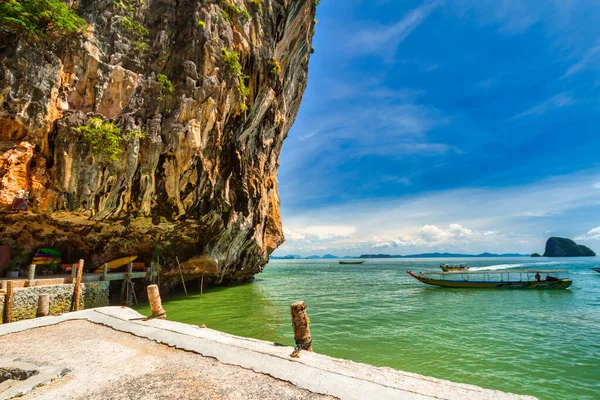 Úžasná Krajina Ostrova Khao Phing Kan Zálivu Phang Nga Thajsku — Stock fotografie