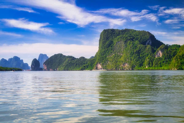 Niesamowita Zatoka Phang Nga Tysiącami Wysp Tajlandii — Zdjęcie stockowe