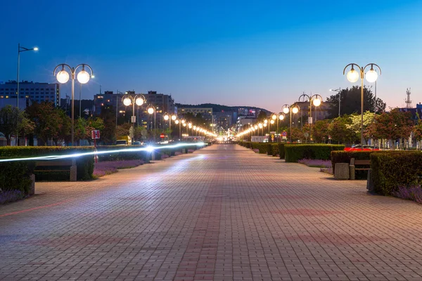 Alacakaranlıkta Baltık Denizi Kıyısında Gdynia Polonya — Stok fotoğraf