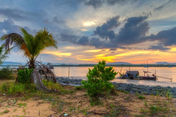 Vacker Solnedgång Över Andamansjön Thailand — Stockfoto