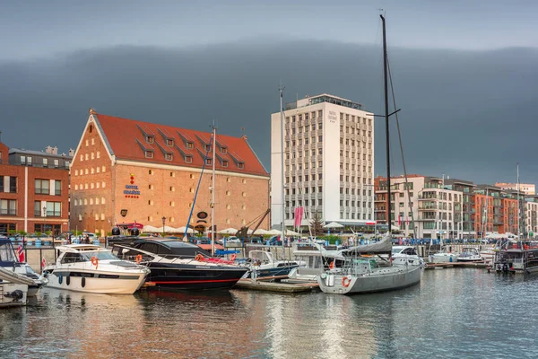 Gdansk Poland June 2020 Modern Architecture Granaries Island Old Town — Stock Photo, Image