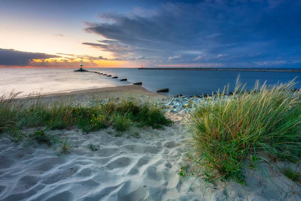 Закат Над Пляжем Балтийском Море Польском Гданьске — стоковое фото