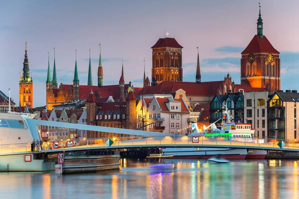 Stare Miasto Gdańsku Niesamowitą Architekturą Zachodzie Słońca Polska — Zdjęcie stockowe