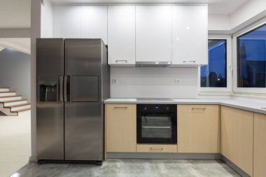 Evin yeni mutfağı.