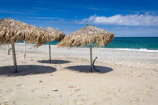 Parasols Maleme Beach Crete Greece — Stock Photo, Image