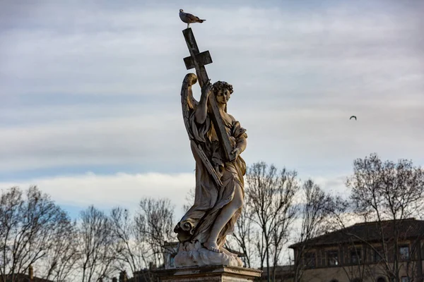 Памятник Ангелу Мосту Святого Ангела Через Реку Тибр Риме Италия — стоковое фото