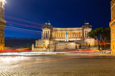 İtalya, Roma 'daki Vittorio Emanuele Anıtı' nın mimarisi