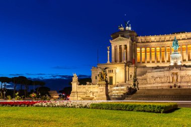 İtalya, Roma 'daki Vittorio Emanuele Anıtı' nın mimarisi