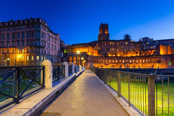 Ruínas Fórum Trajano Roma Noite Itália — Fotografia de Stock