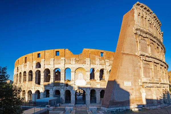 Colosseum Rome Sunrise Italy — Stock Photo, Image