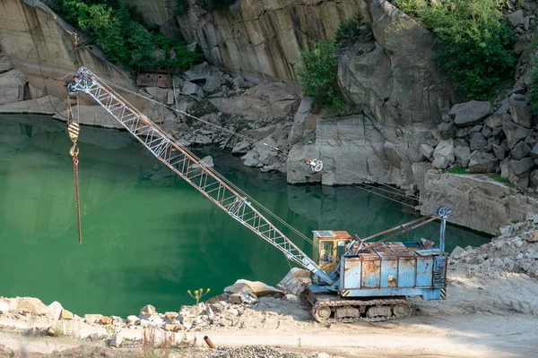 Minería Cantera Granito Máquina Minería Trabajo Grúa Vieja Industria Minera — Foto de Stock