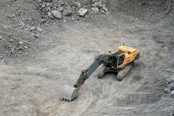 Mining Granite Quarry Working Mining Machine Digger Mining Industry — Stock Photo, Image