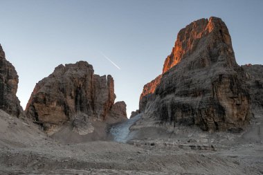 Brenta Dolomites gündoğumu ışık, İtalya, Avrupa'nın