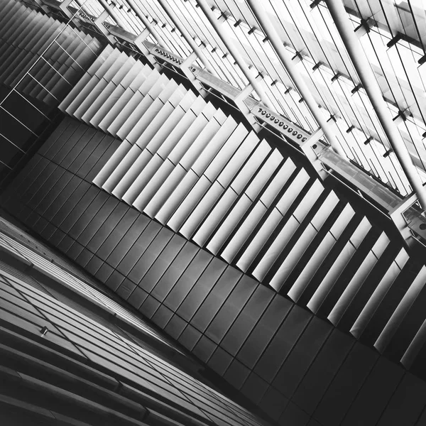 Black and white interior fragment with ceiling and windows — Stock Photo, Image