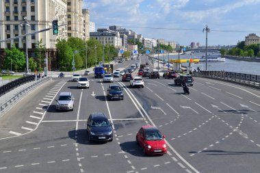 Moscow, Rusya Federasyonu - 12 Mayıs. Küçük Ustyinsky Köprüsü'nde 2018 Rating