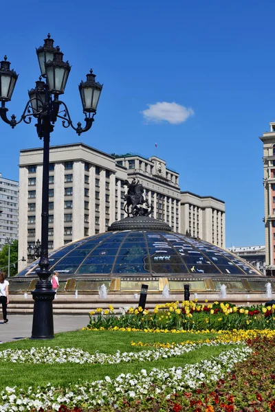 Moscow Rusya Federasyonu Mayıs 2018 Dünya Saati Modacı Meydanında Bir — Stok fotoğraf