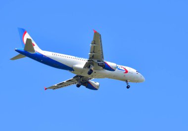Sheremetyevo, Rusya Federasyonu - Mayıs 09. 2018. airbus a320 havayolu Ural havayolları