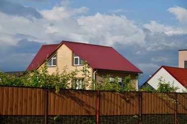 Rusya'nın modern bir katlı özel evler