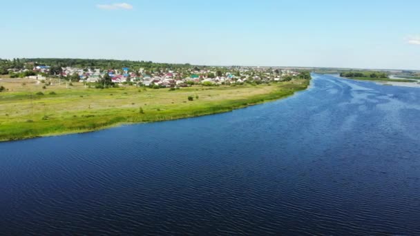Rivière Matyra dans la ville de Gryazi en Russie, relevé aérien — Video