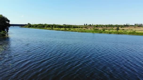 Rio Matyra em Gryazi na Rússia, levantamento aéreo — Vídeo de Stock