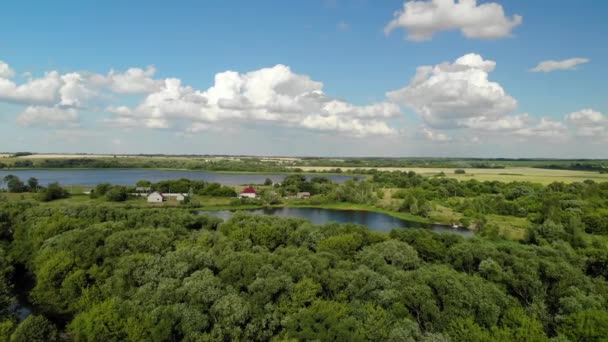 Natur Mittelrusslands in ländlichen Gebieten — Stockvideo