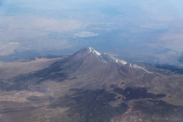 Ovansida av Hasandag berg i Turkiet — Stockfoto