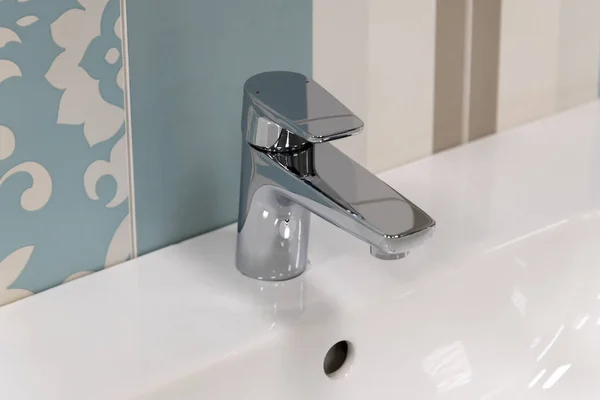 Fragment of conventional faucet in the bathroom — Stock Photo, Image